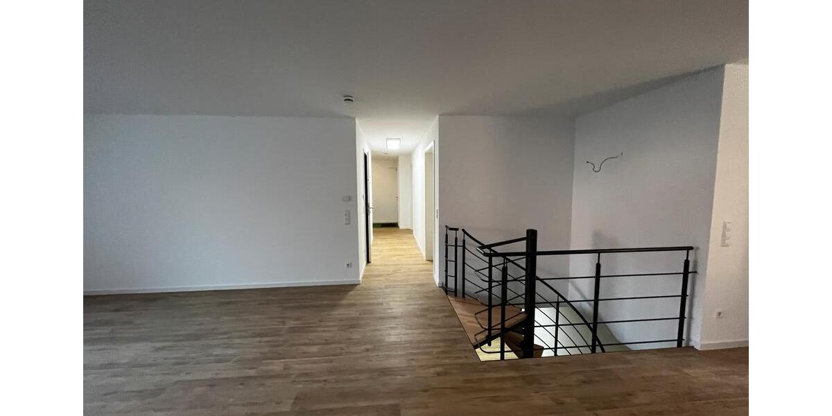 Maisonettenwohnung Göppingen Faurndau - 4 Zimmer, 145 m&sup2;, 1.380&euro; | Angebot:26694109