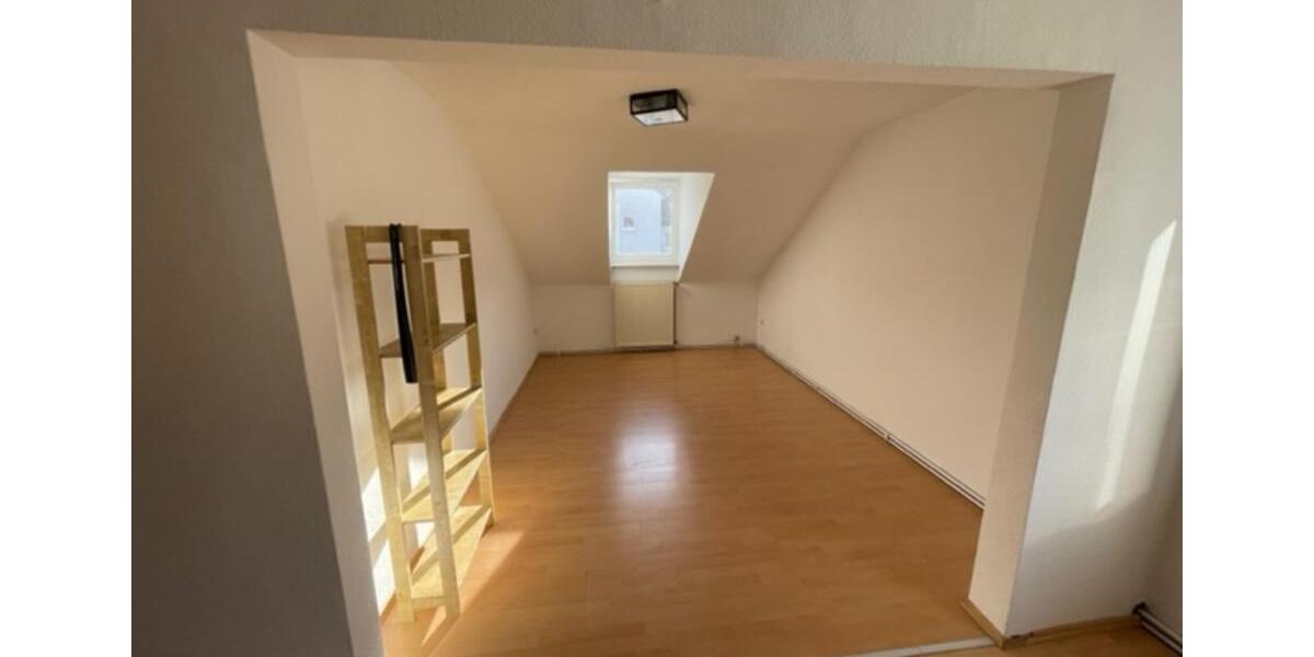 Etagenwohnung Kassel Südstadt - 2 Zimmer, 70 m&sup2;, 550&euro; | Angebot:25170179