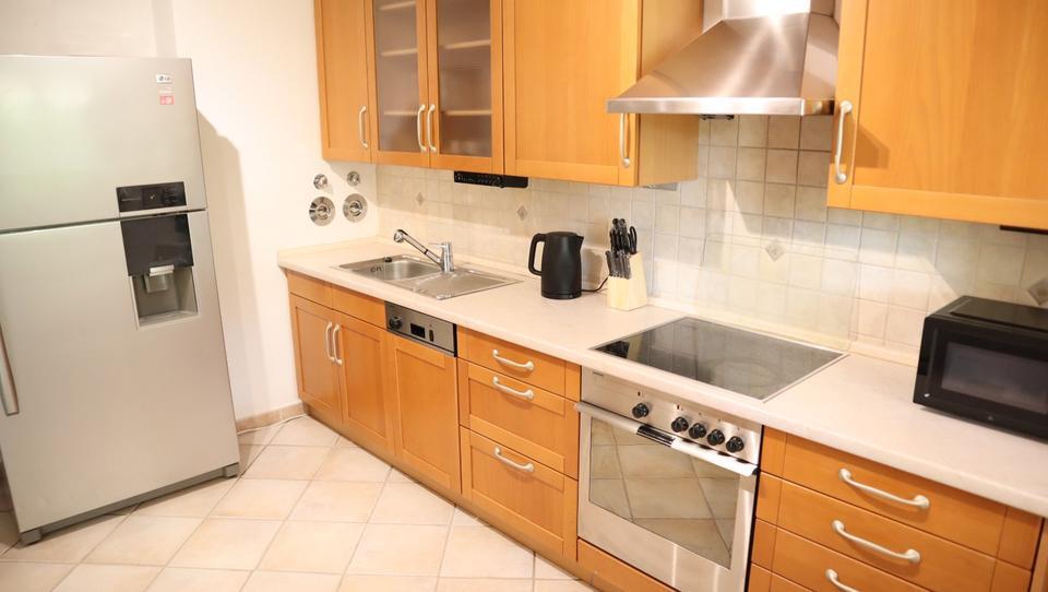 Ruhig & möbliert direkt am Lech 3 ZKB Wohnung mit Balkon