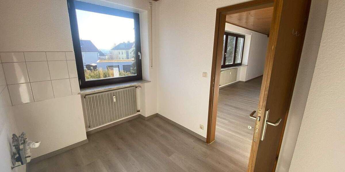 Etagenwohnung Rothenburg ob der Tauber Rothenburg - 3 Zimmer, 88 m&sup2;, 700&euro; | Angebot:25684380