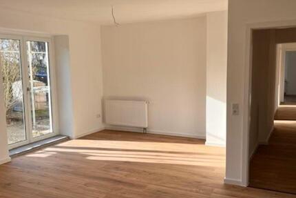 Wohnung Grimma - 4 Zimmer, 94 m&sup2;, 1.100&euro; | Angebot:26631298