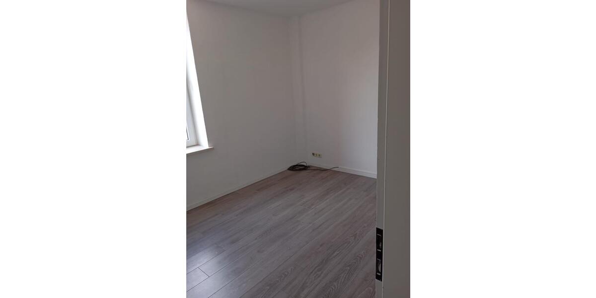Erdgeschoßwohnung Rätzlingen - 4 Zimmer, 83 m&sup2;, 590&euro; | Angebot:26547824