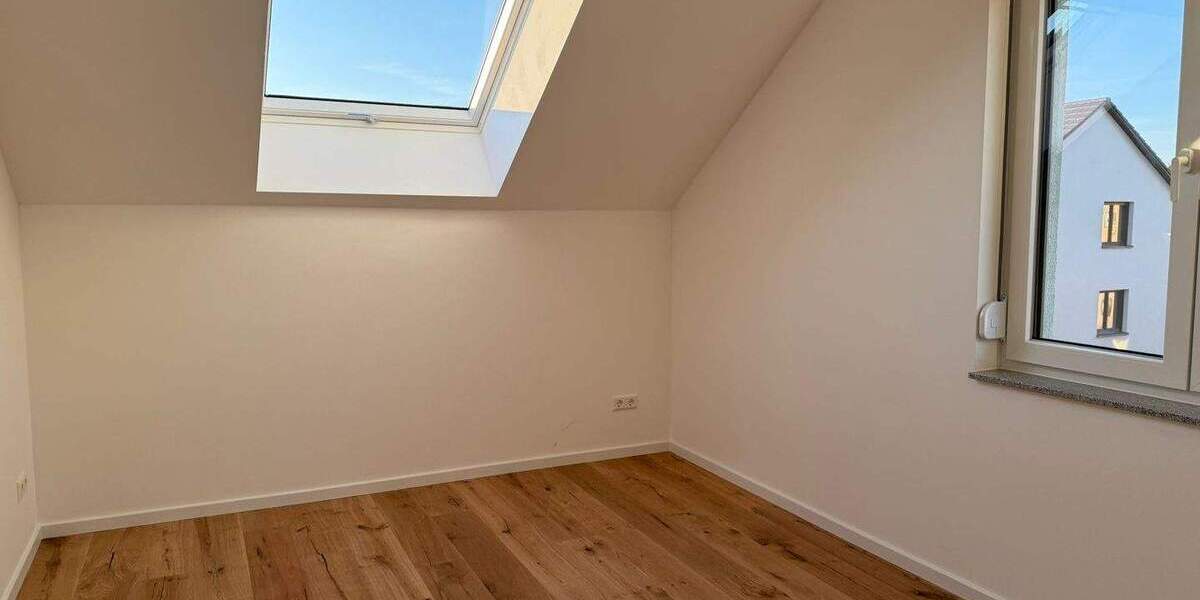 Reihenmittelhaus Kabelsketal Großkugel - 6 Zimmer, 170 m&sup2;, 1.775&euro; | Angebot:24136572