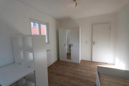 Wohnen auf Zeit Waldkirch - 1 Zimmer, 12 m&sup2;, 530&euro; | Angebot:25844023