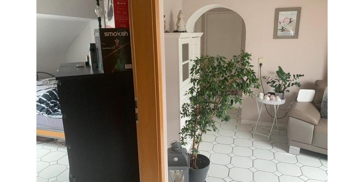 Dachgeschoßwohnung Kirkel - 4.5 Zimmer, 110 m&sup2;, 950&euro; | Angebot:24496811