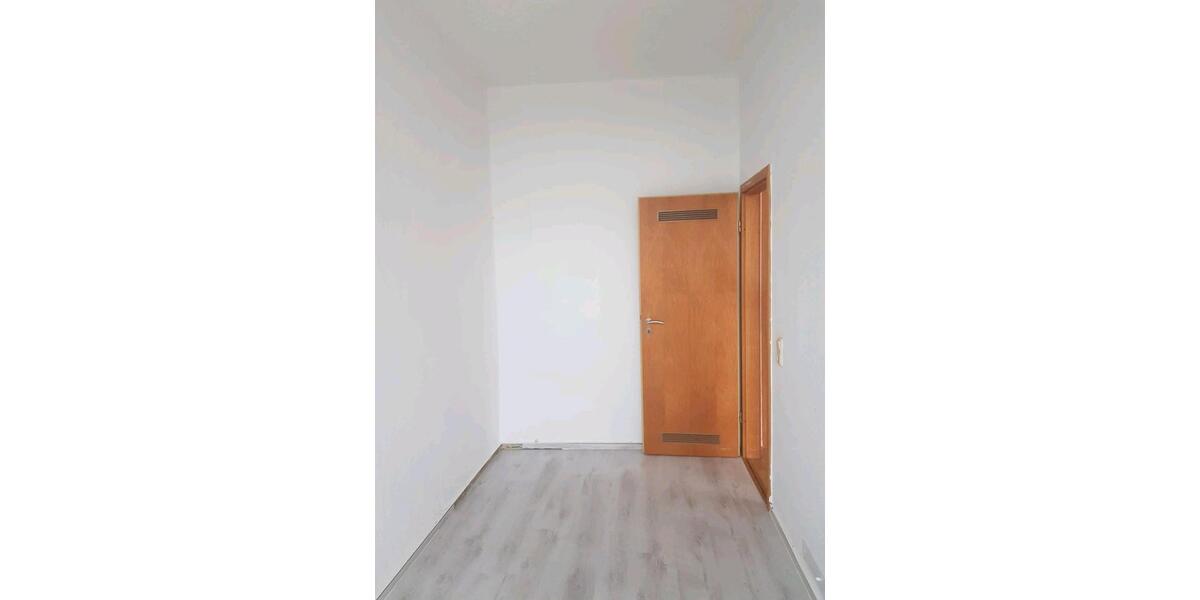 Etagenwohnung Wettin-Löbejün Löbejün - 3 Zimmer, 72 m&sup2;, 324&euro; | Angebot:24505478