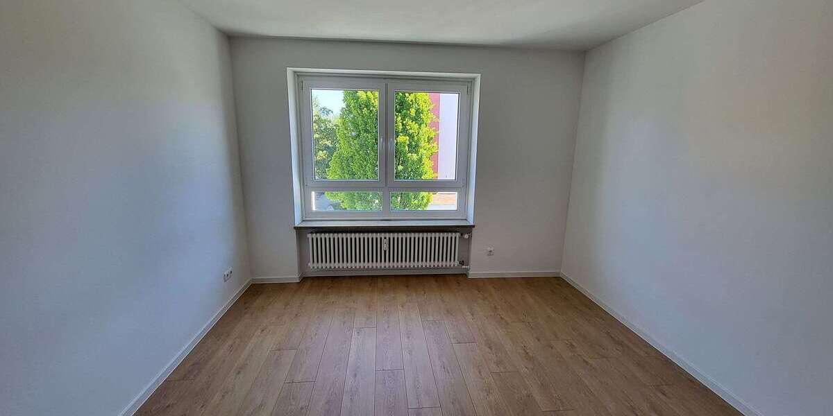 Etagenwohnung Augsburg Oberhausen - 4 Zimmer, 88 m&sup2;, 1.142&euro; | Angebot:26740197