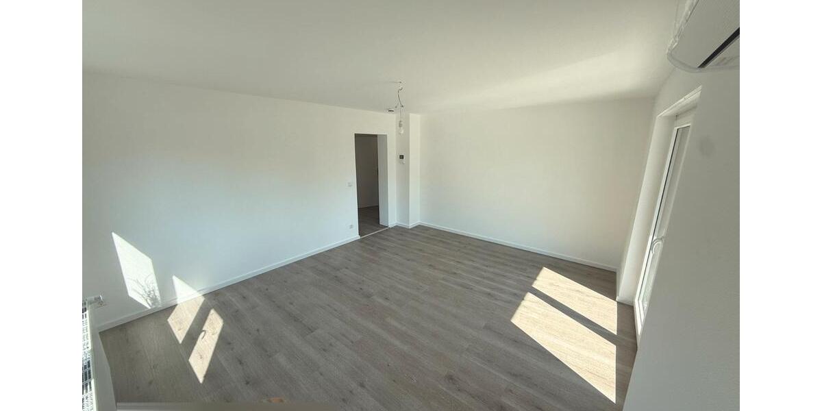 Etagenwohnung Bühl - 3 Zimmer, 85 m&sup2;, 1.000&euro; | Angebot:26273667