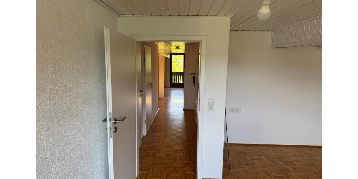 Dachgeschoßwohnung Bad Wildungen - 2 Zimmer, 60 m&sup2;, 485&euro; | Angebot:24877651