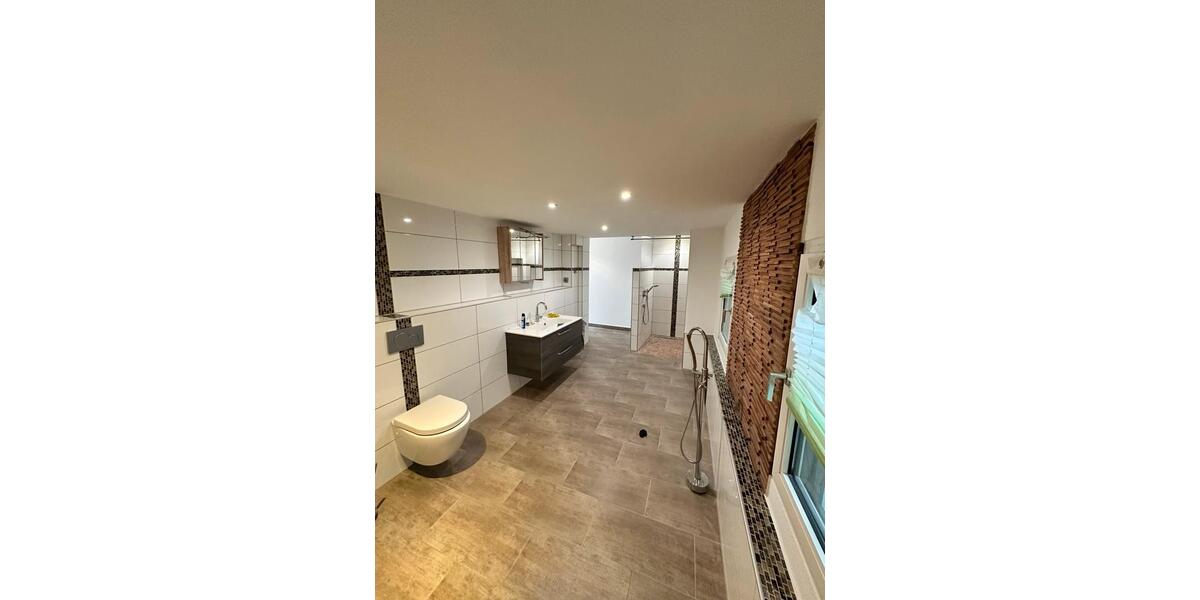 Erdgeschoßwohnung Oer-Erkenschwick Erkenschwick - 6 Zimmer, 155 m&sup2;, 1.599&euro; | Angebot:26122178