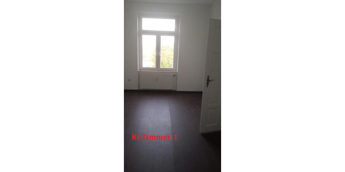 Etagenwohnung Eisleben (Lutherstadt) - 4 Zimmer, 97 m&sup2;, 580&euro; | Angebot:24660043