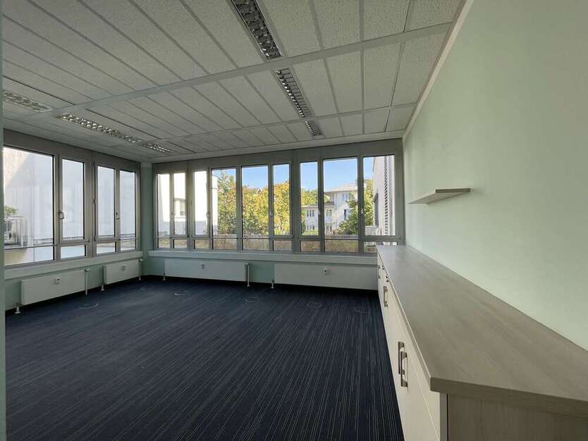 Genügend Platz zum Wachsen- Ihr neues Büro in den Gohlis Arkaden! 11 zimmer