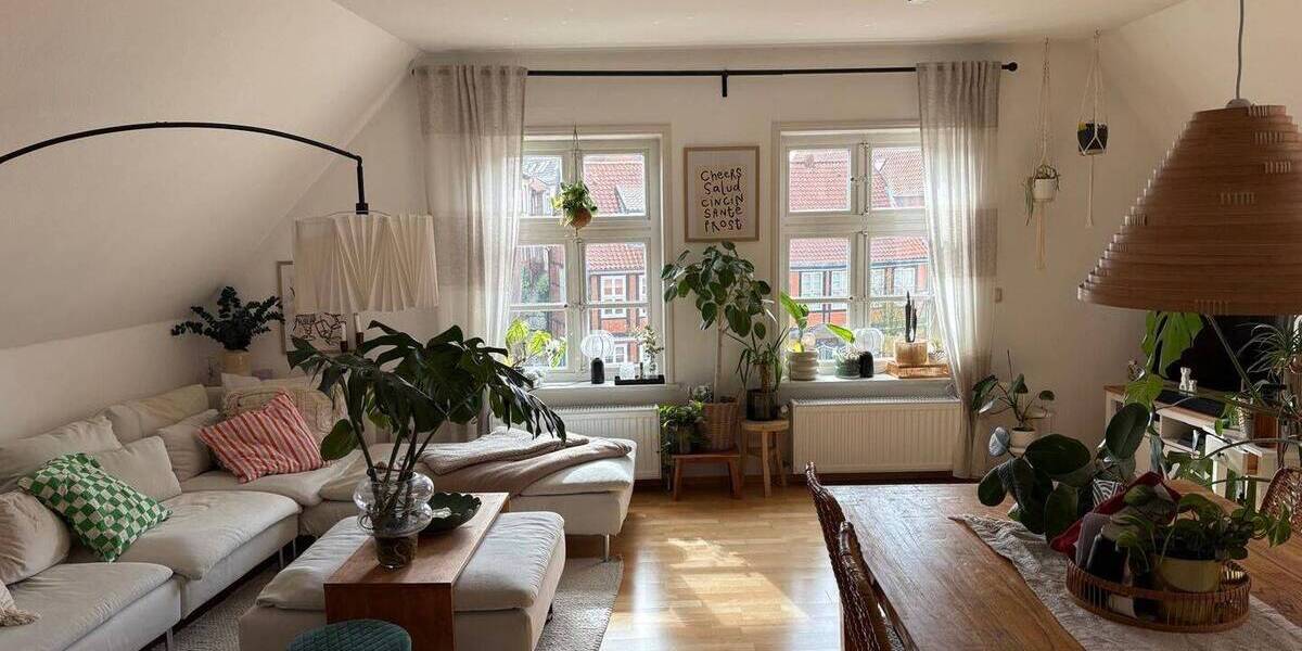 Etagenwohnung Stade - 2 Zimmer, 75 m&sup2;, 800&euro; | Angebot:25983352