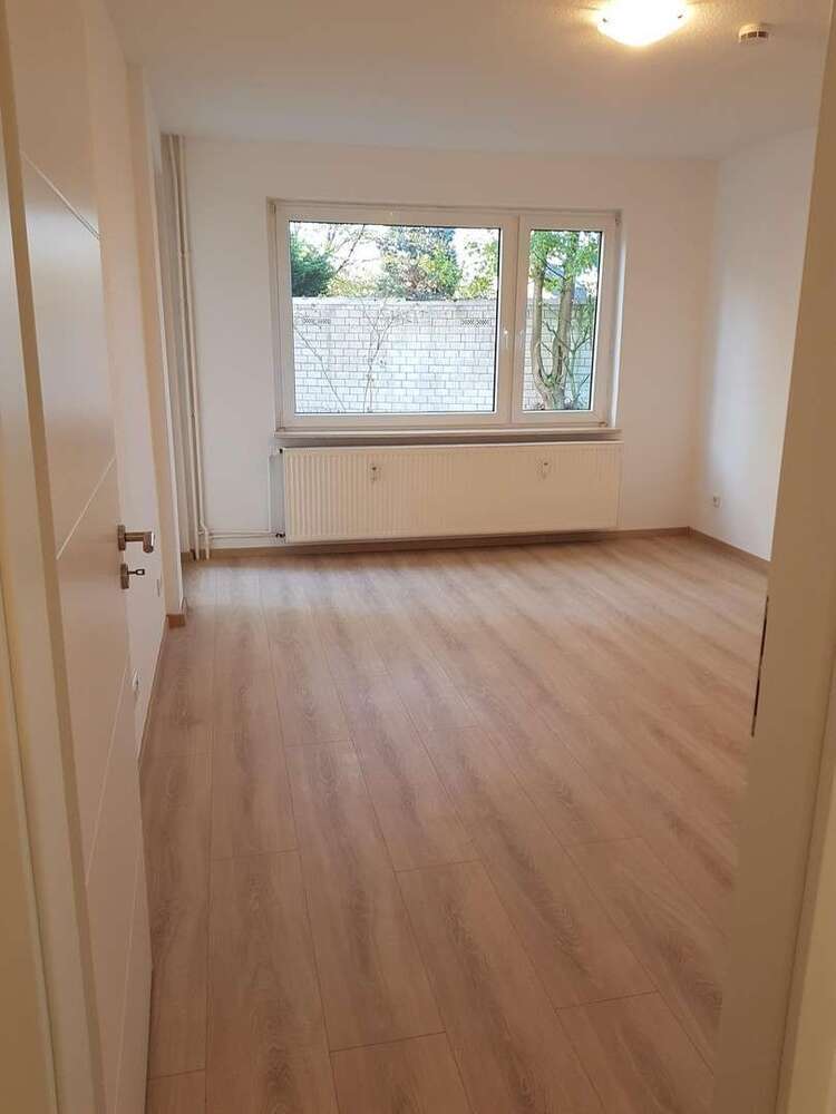 Wohnung zum Mieten in Moers 565 € 68 m²