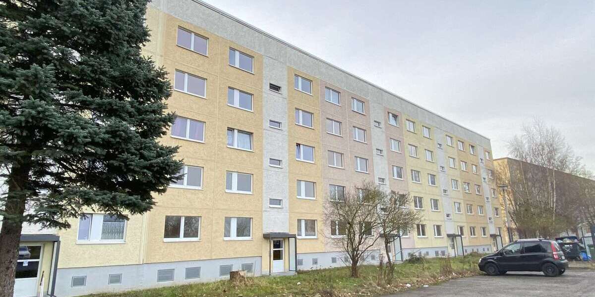 Wohnung zum Mieten in Altenburg 234,15 € 46.83 m² 2 zimmer