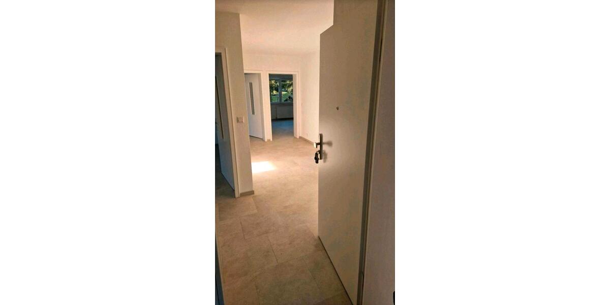 Etagenwohnung Goldbach - 4 Zimmer, 97 m&sup2;, 1.100&euro; | Angebot:26407095