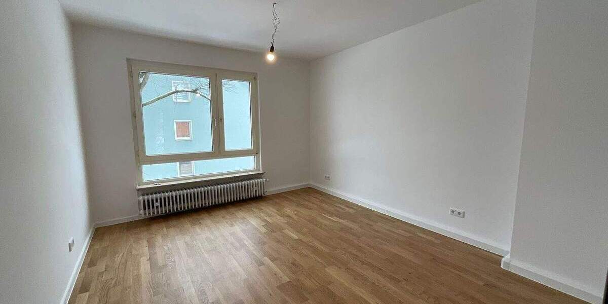 Etagenwohnung Düsseldorf Eller - 2 Zimmer, 57 m&sup2;, 912&euro; | Angebot:24677973