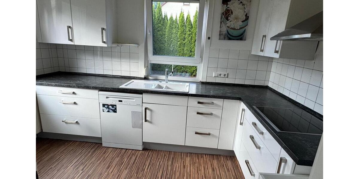 Etagenwohnung Albstadt - 3 Zimmer, 68 m&sup2;, 640&euro; | Angebot:26705354