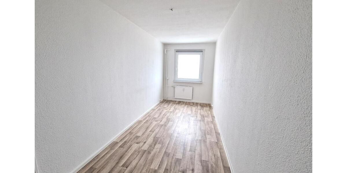Etagenwohnung Neubrandenburg Datzeberg - 2 Zimmer, 48 m&sup2;, 291&euro; | Angebot:24700791