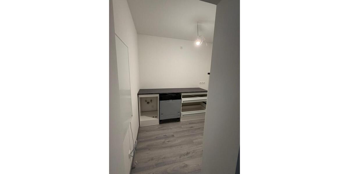 Etagenwohnung Hungen - 3 Zimmer, 94 m&sup2;, 850&euro; | Angebot:26703800