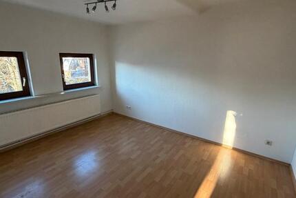 Wohnung Varel - 3 Zimmer, 61 m&sup2;, 700&euro; | Angebot:25043830