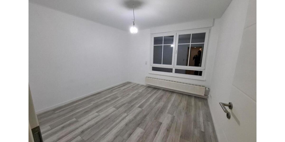 Erdgeschoßwohnung Kirn - 4 Zimmer, 125 m&sup2;, 813&euro; | Angebot:25965343