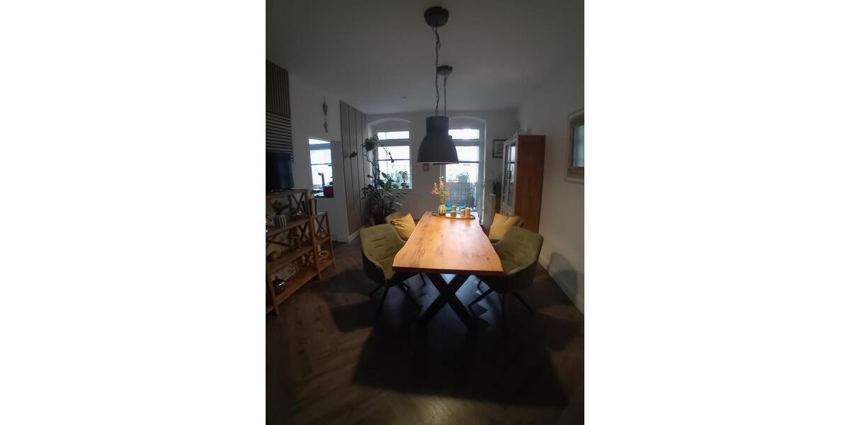 Etagenwohnung Magdeburg - 4 Zimmer, 84 m&sup2;, 1.100&euro; | Angebot:24936141