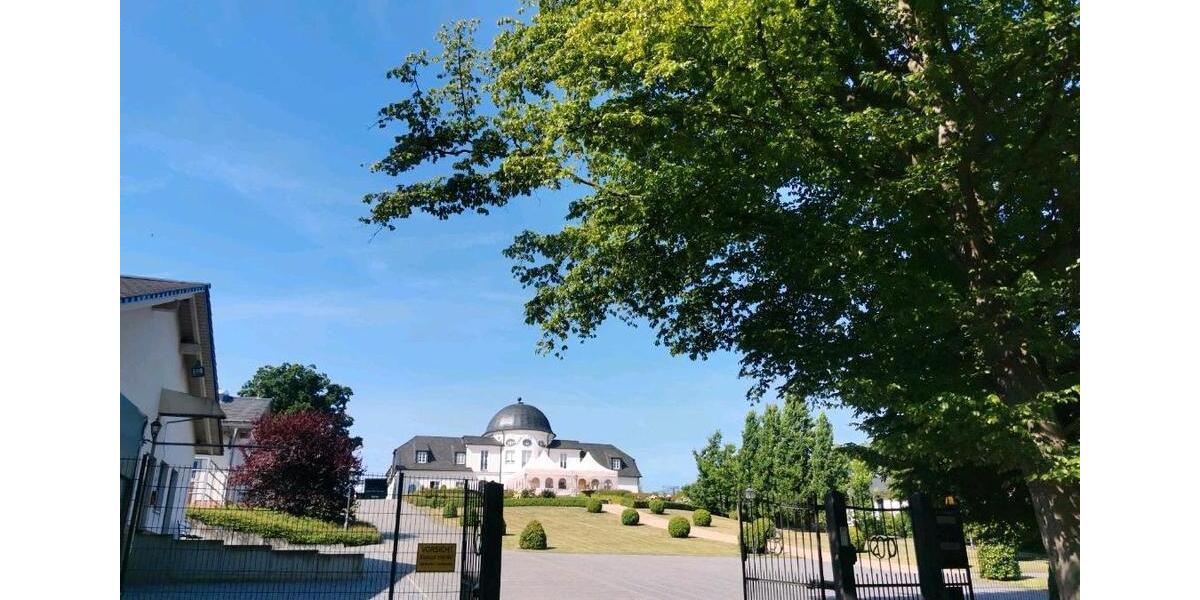 renovierte 2 R Wohnung 2 zimmer