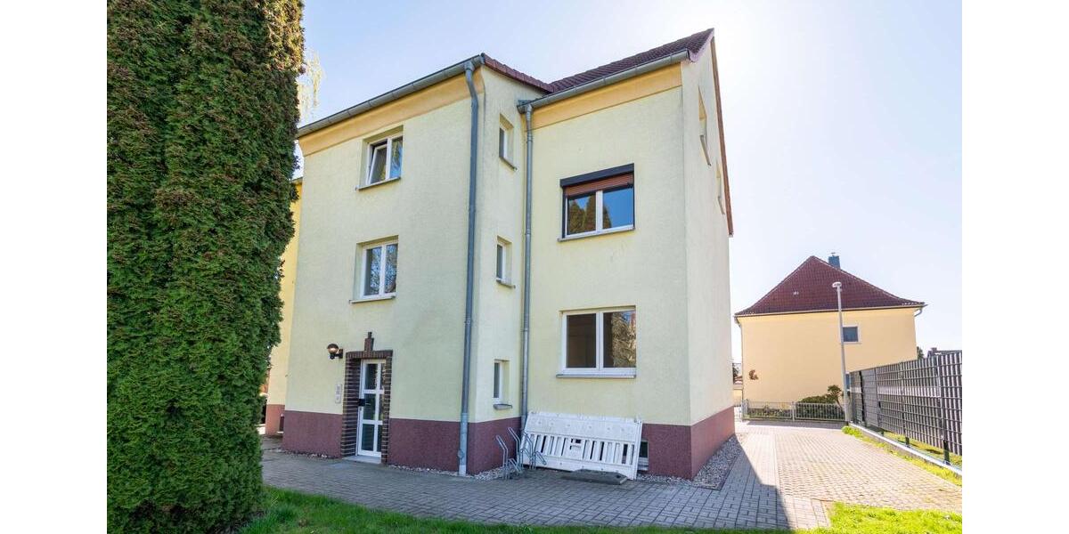 Etagenwohnung Borna - 3 Zimmer, 74 m&sup2;, 660&euro; | Angebot:26545939