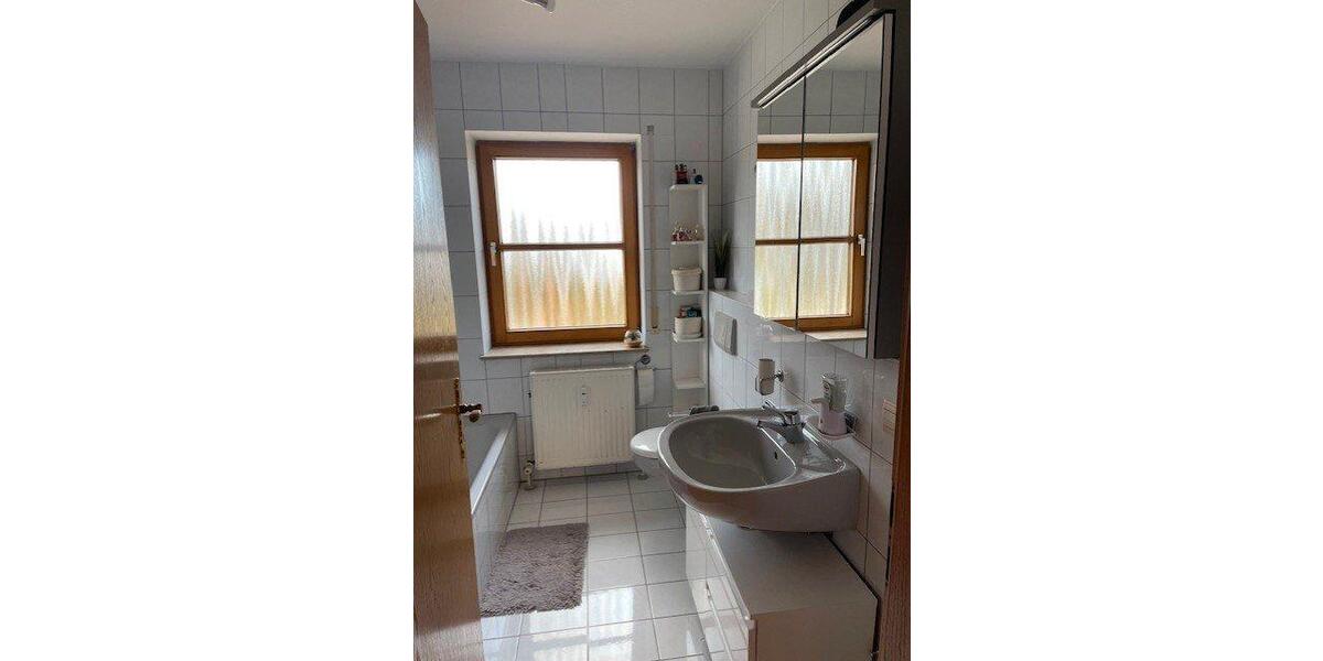 Etagenwohnung Mengen - 3 Zimmer, 76 m&sup2;, 650&euro; | Angebot:26020886