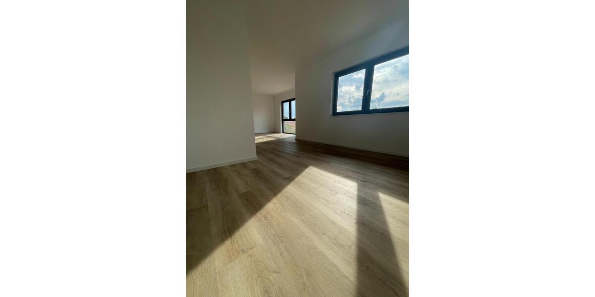 Erdgeschoßwohnung Frankenberg (Eder) - 3 Zimmer, 100 m&sup2;, 1.100&euro; | Angebot:25859886