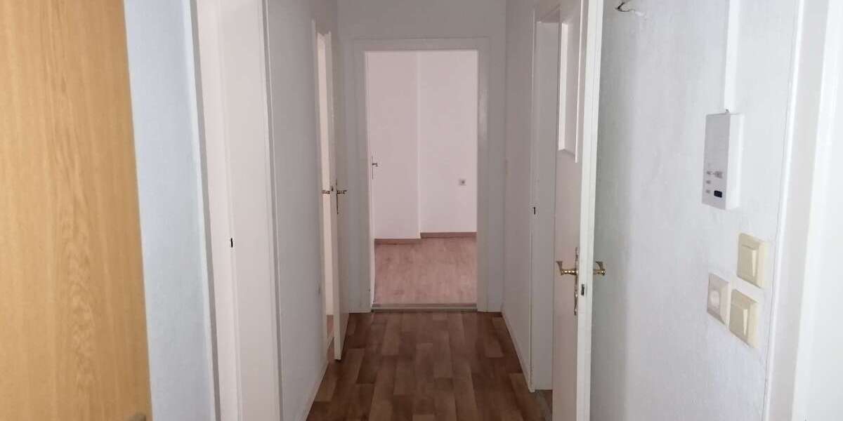 Renovierte 4 Zimmer Wohnung mit EBK in der Waldsiedlung 4 zimmer