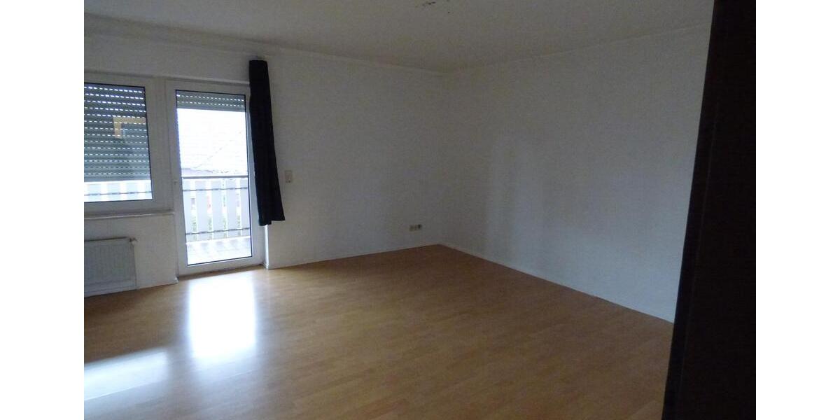 Etagenwohnung Dinklage - 3 Zimmer, 83 m&sup2;, 570&euro; | Angebot:26272819