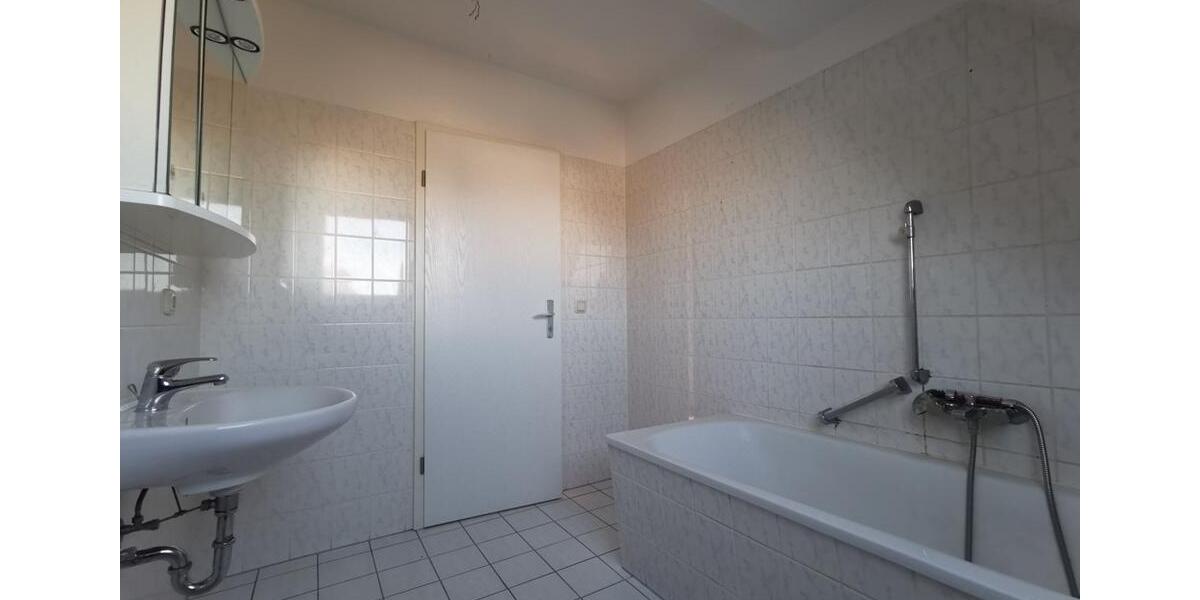 Etagenwohnung Eilenburg - 2 Zimmer, 65 m&sup2;, 490&euro; | Angebot:26252672