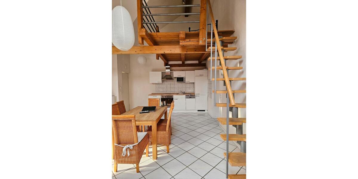 Dachgeschoßwohnung Mommenheim - 2 Zimmer, 79 m&sup2;, 750&euro; | Angebot:24560491