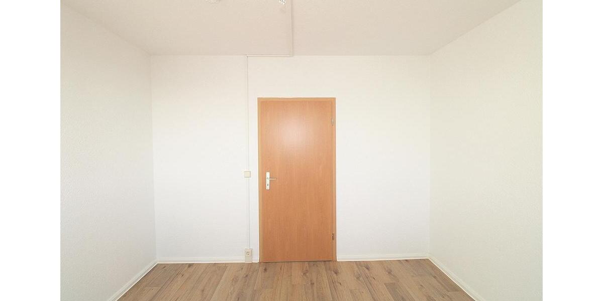 Etagenwohnung Magdeburg Neue Neustadt - 3 Zimmer, 66 m&sup2;, 396&euro; | Angebot:25717379
