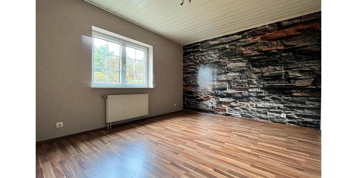 Etagenwohnung Neuberg - 3 Zimmer, 85 m&sup2;, 1.350&euro; | Angebot:26248562