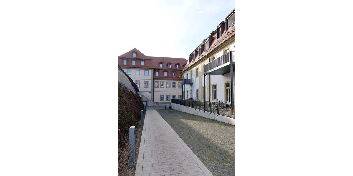 Etagenwohnung Bamberg Am Bruderwald - 3 Zimmer, 96 m&sup2;, 1.590&euro; | Angebot:26116883