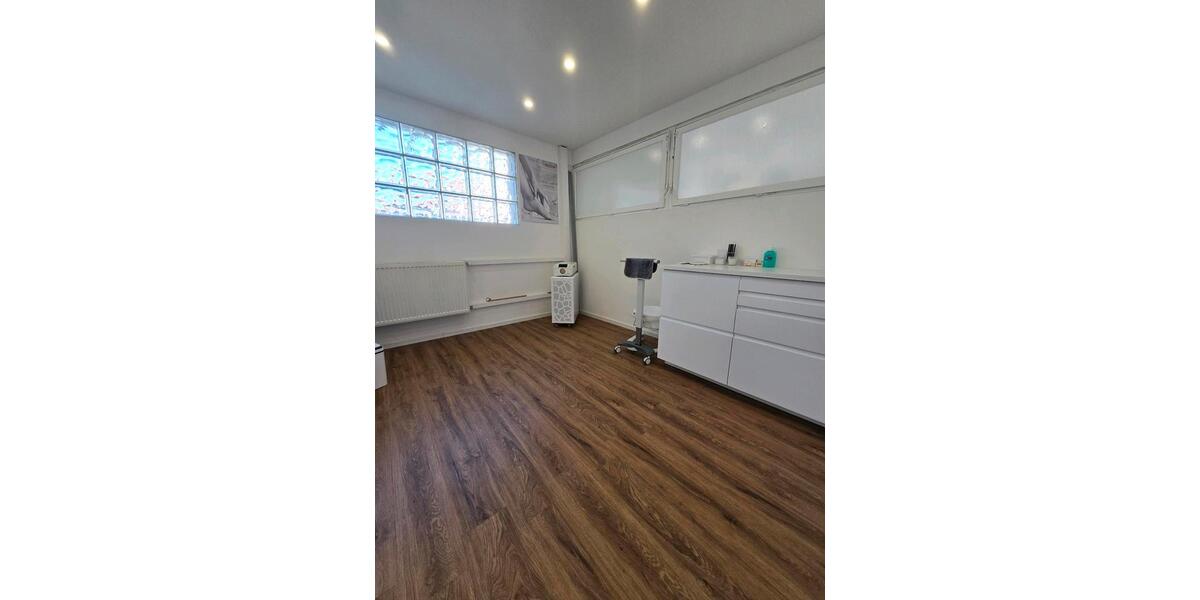 Gewerbeobjekt Wernau (Neckar) - 600&euro; | Angebot:25965038