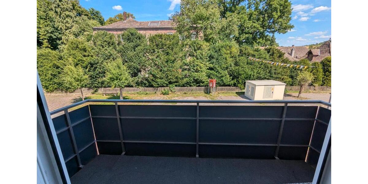 Doppelhaushälfte Nieheim - 3 Zimmer, 110 m&sup2;, 630&euro; | Angebot:25405553