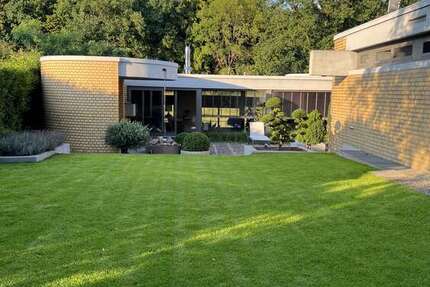 Haus Wachtberg - 4 Zimmer, 217 m&sup2;, 3.950&euro; | Angebot:25085366