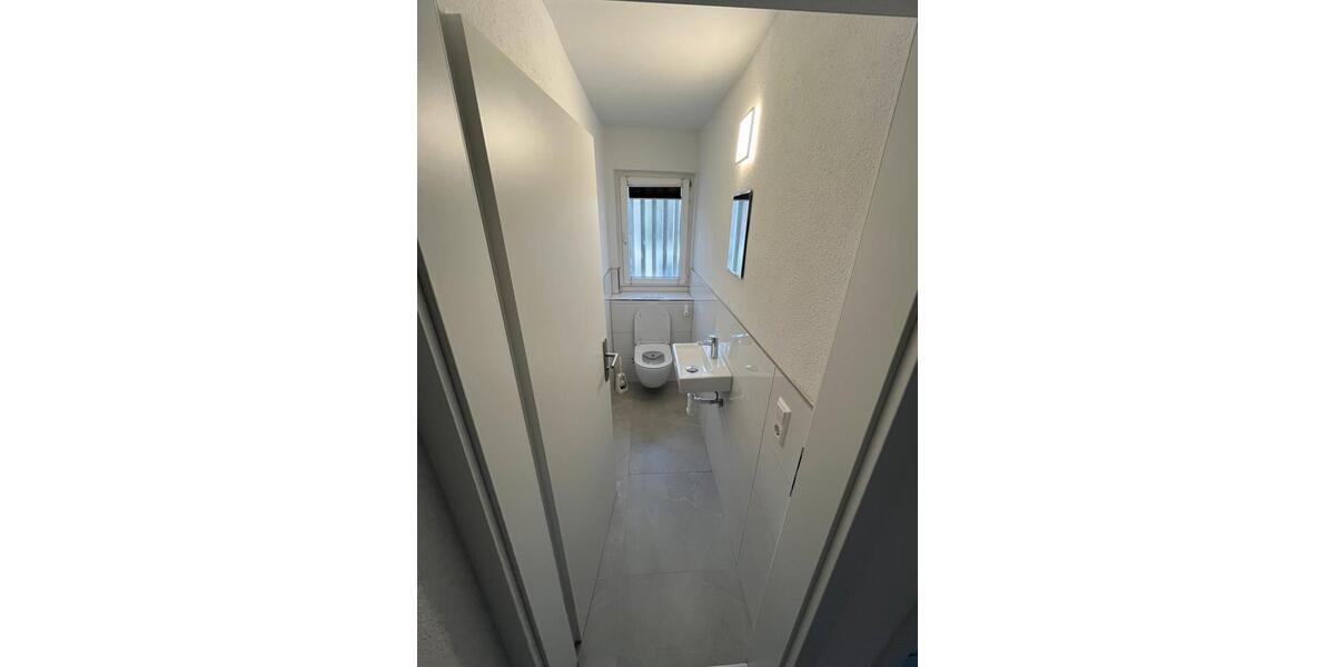 Etagenwohnung Baltmannsweiler - 4 Zimmer, 87 m&sup2;, 1.200&euro; | Angebot:26620989