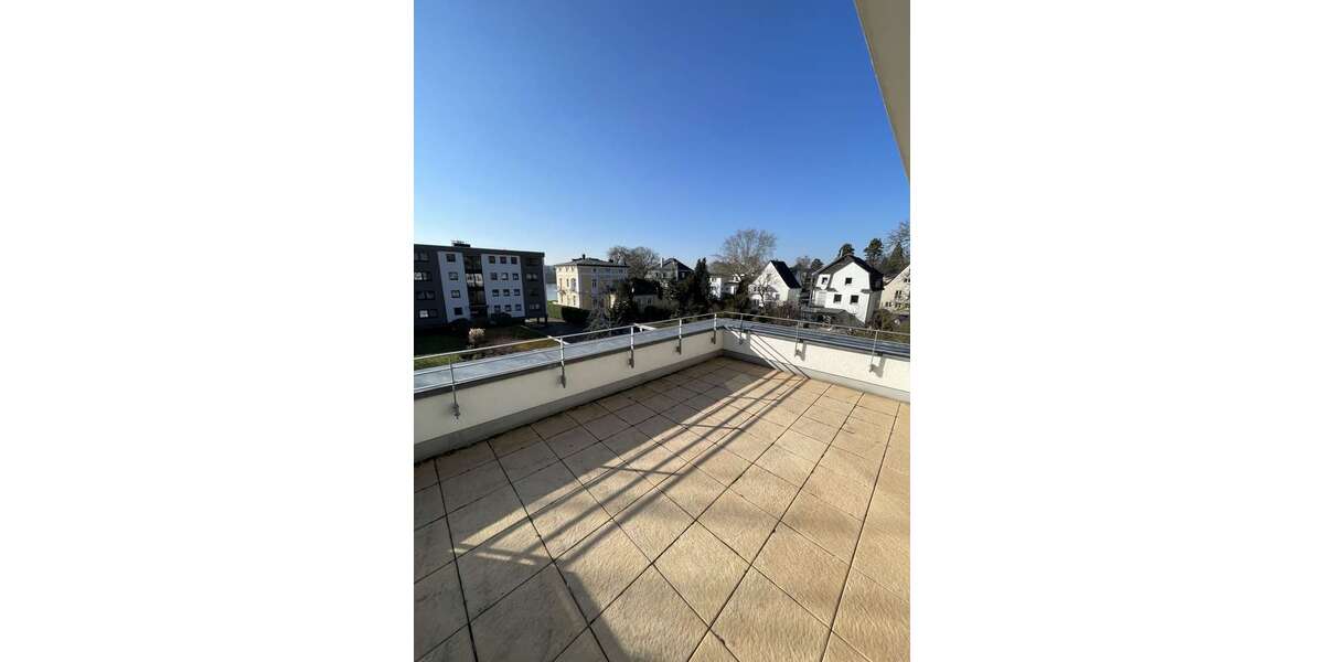 Haus zum Mieten in Königswinter 2.000 € 160 m² 5 zimmer