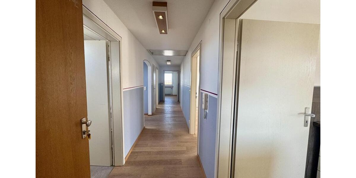 Dachgeschoßwohnung Bad Wörishofen - 3.5 Zimmer, 85 m&sup2;, 850&euro; | Angebot:26285318