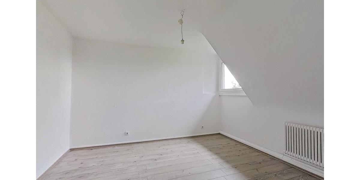 Etagenwohnung Solingen - 2 Zimmer, 60 m&sup2;, 537&euro; | Angebot:26586853