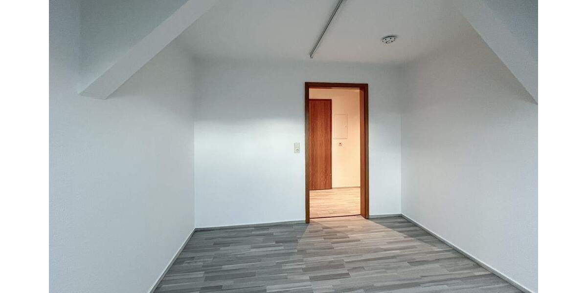 Etagenwohnung Erfurt Hohenwinden - 3 Zimmer, 68 m&sup2;, 640&euro; | Angebot:25663490