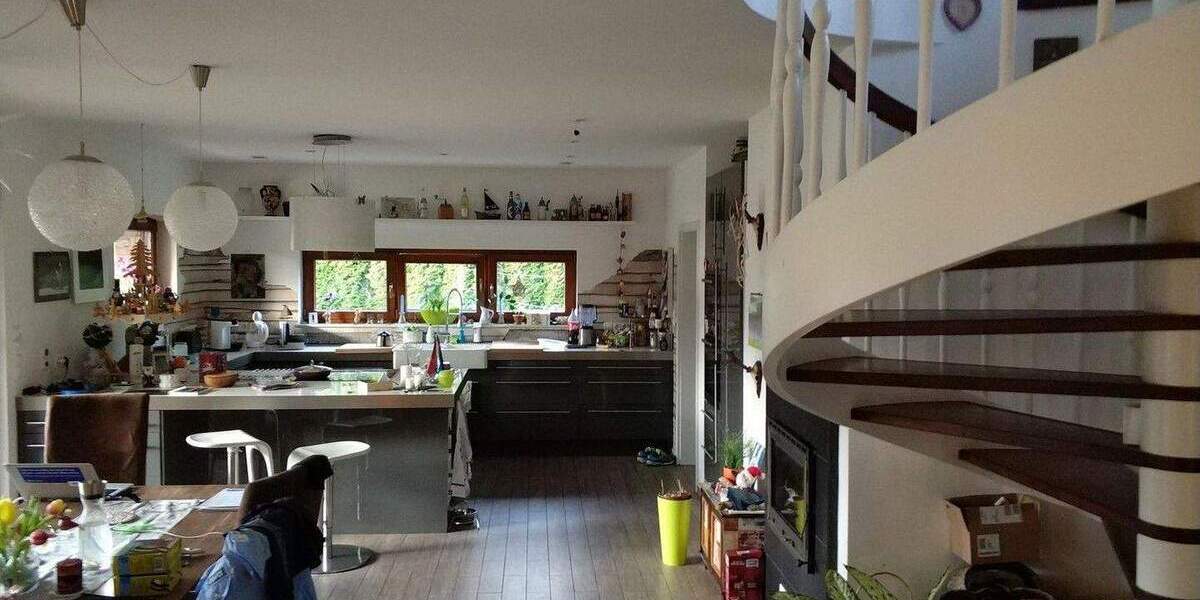 Traumhaus in ruhiger Lage in Köpenick nähe Müggelspree Müggelsee verkehrsgünstig zu vermieten 8 zimmer