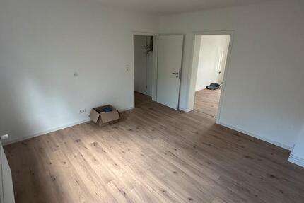 Wohnung Siegen - 3 Zimmer, 65 m&sup2;, 650&euro; | Angebot:26592499