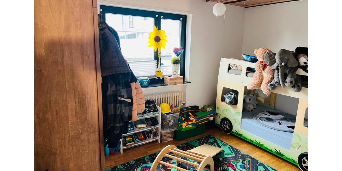 Einfamilienhaus Burghaun - 7 Zimmer, 160 m&sup2;, 1.500&euro; | Angebot:26280718