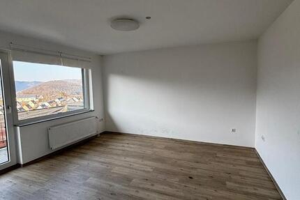 Wohnung Altena - 3 Zimmer, 70 m&sup2;, 755&euro; | Angebot:25374924